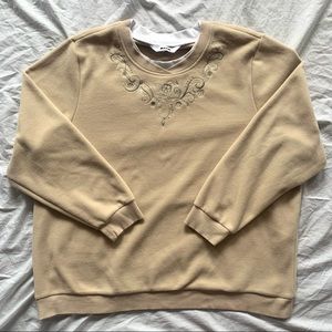 Floral Embroidery Fleece Crewneck